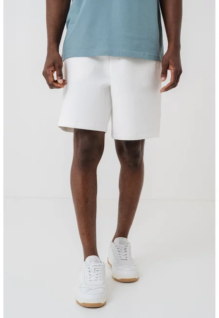 Шорти с миди талия - Бял