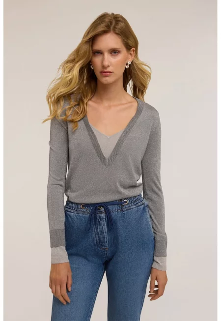 Шпиц пуловер с брокат