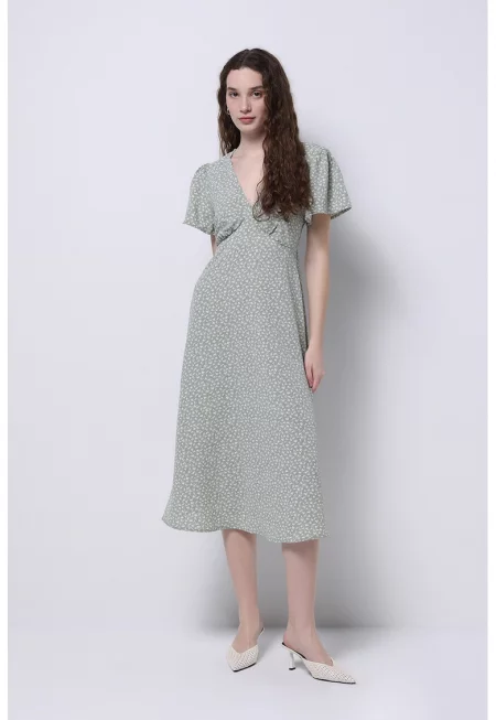 Шпиц рокля с набрани ръкави