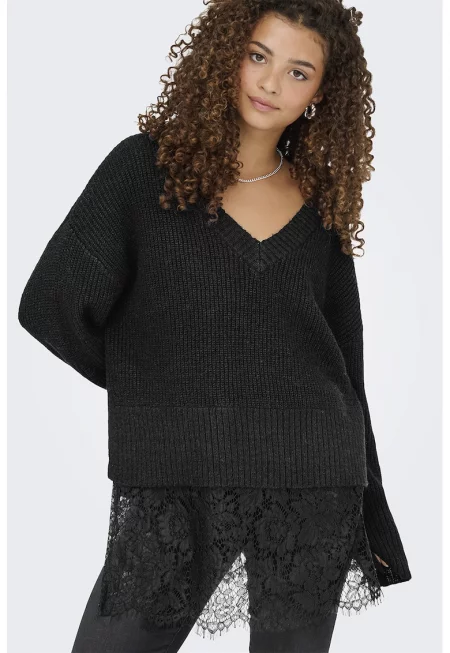 Свободен шпиц пуловер