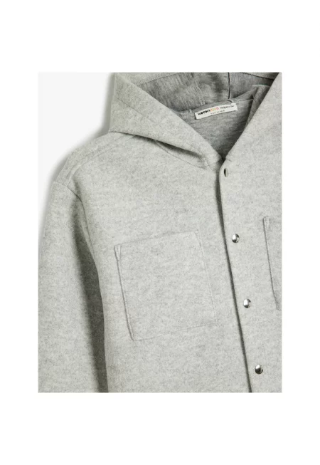 Яке с качулка и капси