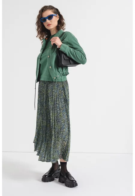 Яке тип риза с връзка на подгъва