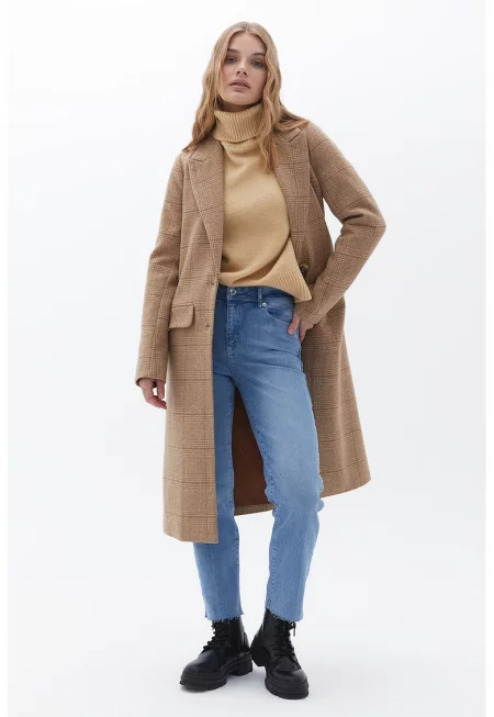 Дънки над глезена с незавършени краища - Светлосин