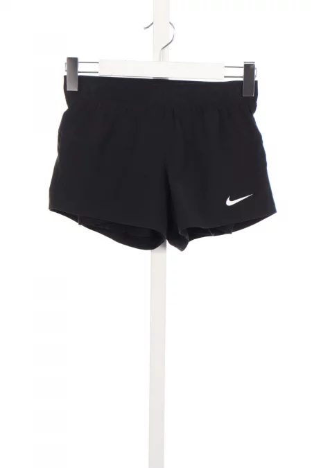 Дрехи Спортни къси панталони NIKE