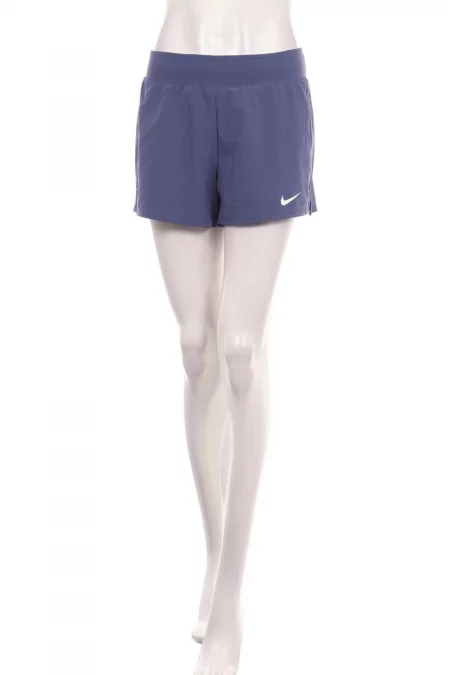 Дрехи Спортни къси панталони NIKE