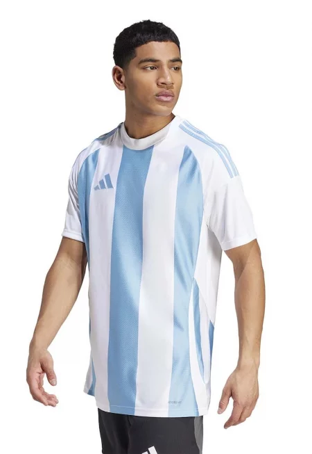 Футболна тениска с овално деколте