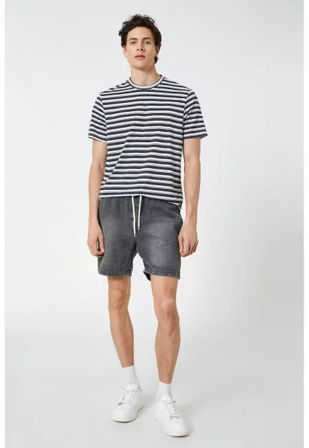 Къси дънки с връзка