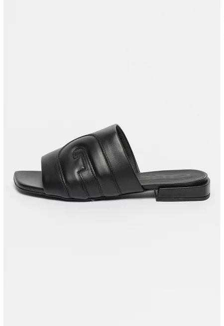 Кожени чехли с монограм - Черен