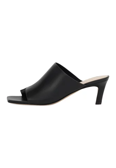 Кожени обувки Mules с отворен връх - Черен