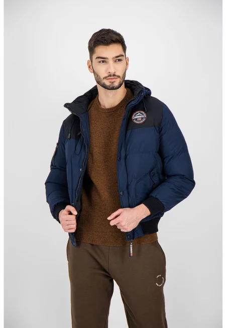 Подплатено зимно яке Volva с отделяща се качулка