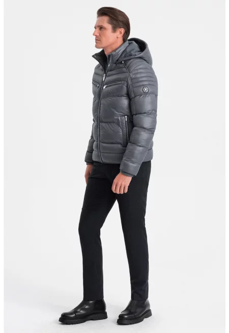 Зимно яке с качулка и джобове с цип