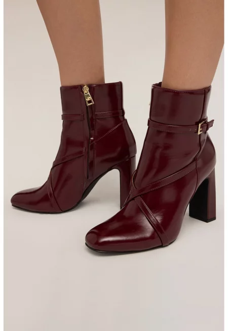 Боти от еко кожа - Тъмночервен