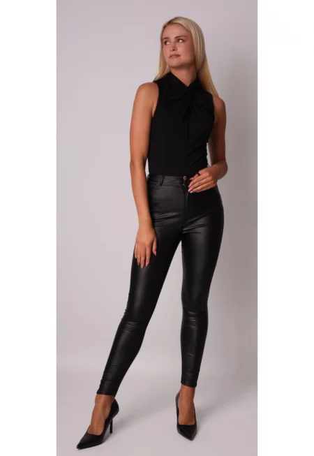 Черен класически боди с декоративни връзки отпред TA562