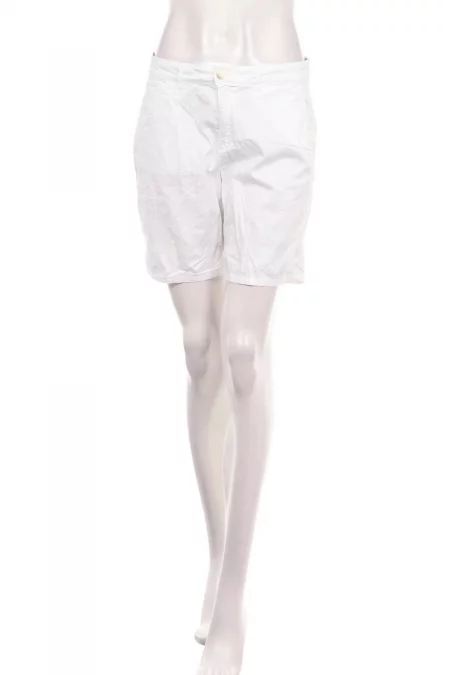 Дрехи Къси панталони ESPRIT