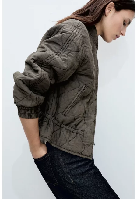 Капитонирано яке с джобове