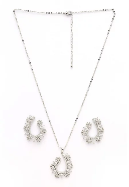 Обеци и колие с флорален дизайн - Сребрист/Прозрачен