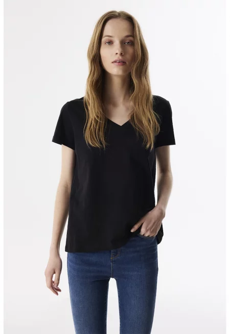 Памучна шпиц тениска