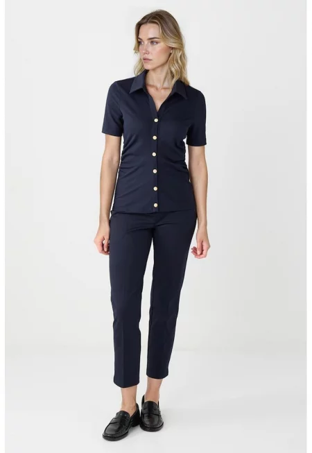 Скъсен панталон с висока талия