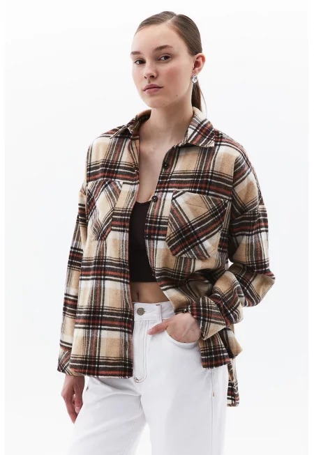 Уголемен кариран шакет с джобове