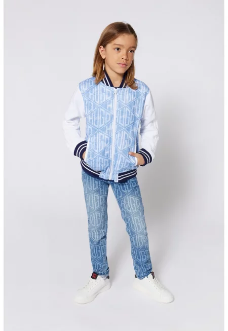 Вталени дънки с лого - Пастелносин