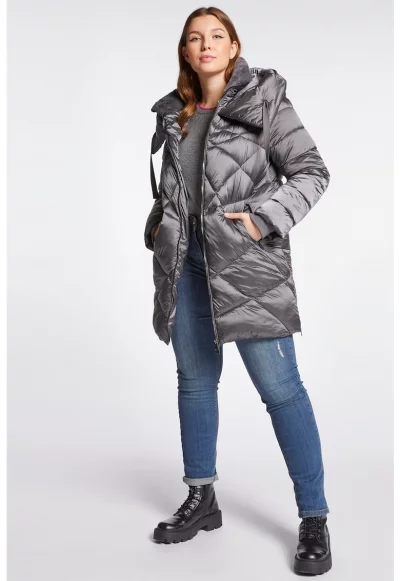 Зимно подплатено яке с качулка