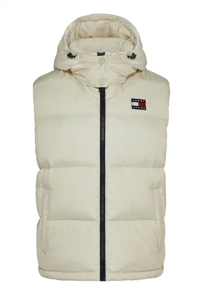 Елек с пухена вата и капитониран дизайн