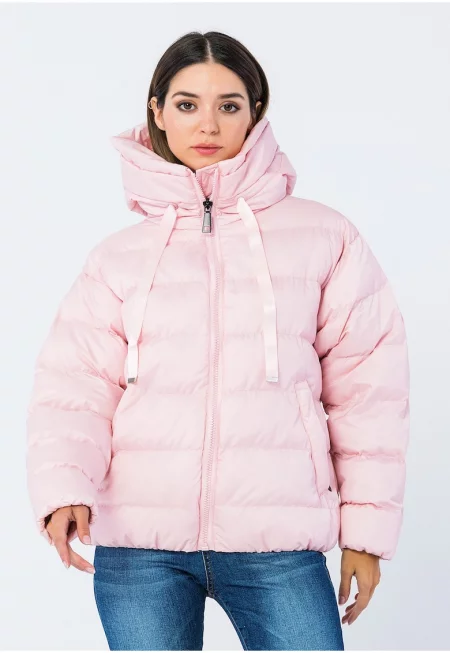 Подплатено зимно яке с качулка