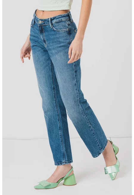 Прави дънки с лиосел