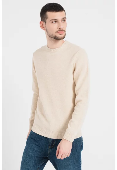 Пуловер Karl с вълна и овално деколте