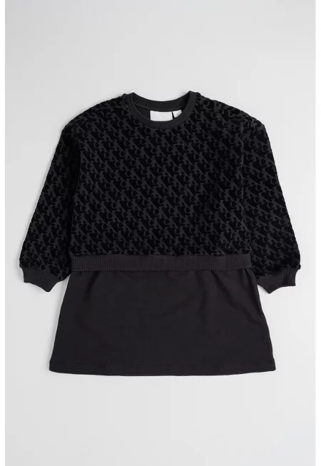 Рокля с дълги ръкави и принт