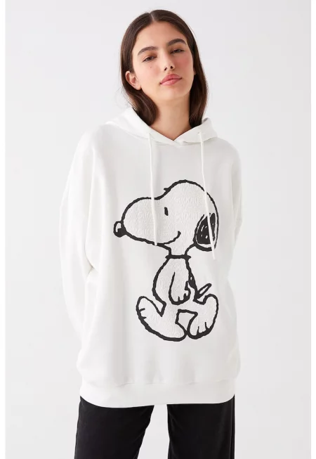 Уголемено худи с шарка на Snoopy