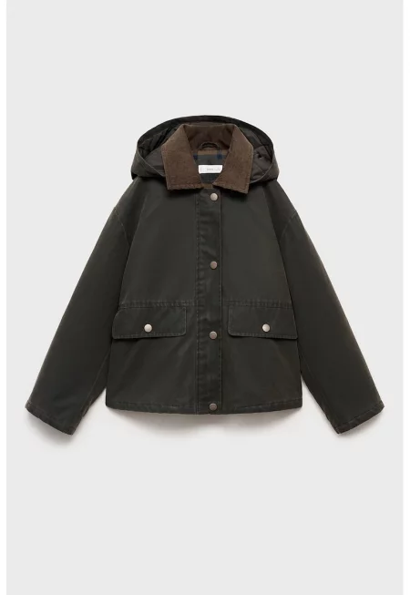 Яке с джобове с капаче