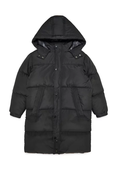 Зимно капитонирано яке с качулка и скосени джобове