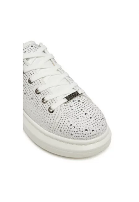 Дамски спортни обувки - RR2N4008 -  Естествена кожа - Бял