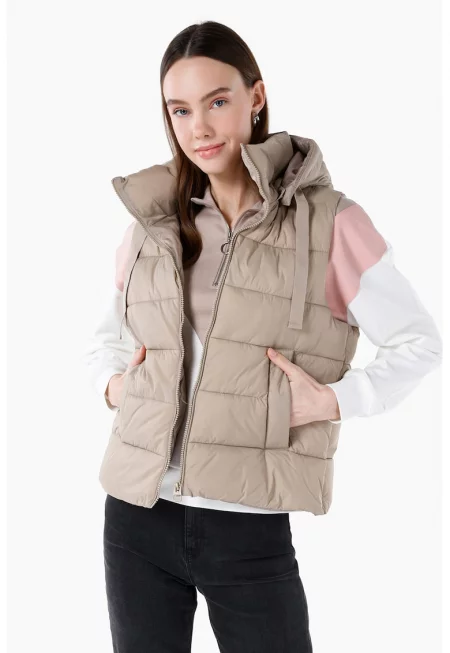 Капитониран елек с вата