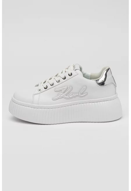 Кожени спортни обувки с равна платформа - Бял