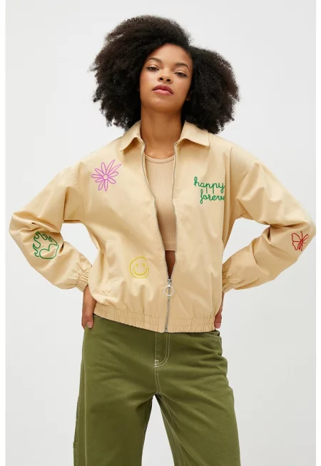 Памучно яке с бродерии