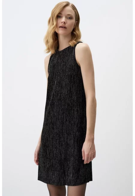 Права рокля с овално деколте - Черен