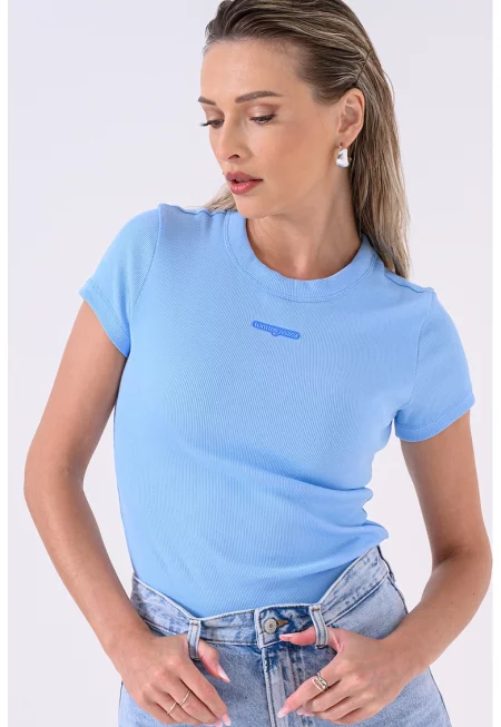 Рипсена слим тениска с овално деколте