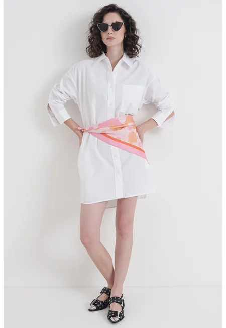 Рокля-риза с джоб на гърдите - Бял