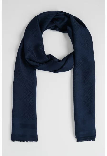 Шал от модал с монограм