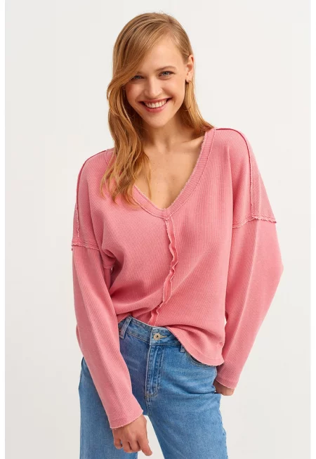 Шпиц пуловер с рипс и паднали ръкави