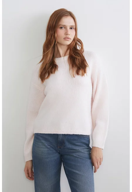 Уголемен пуловер с вълна - Бледо розово