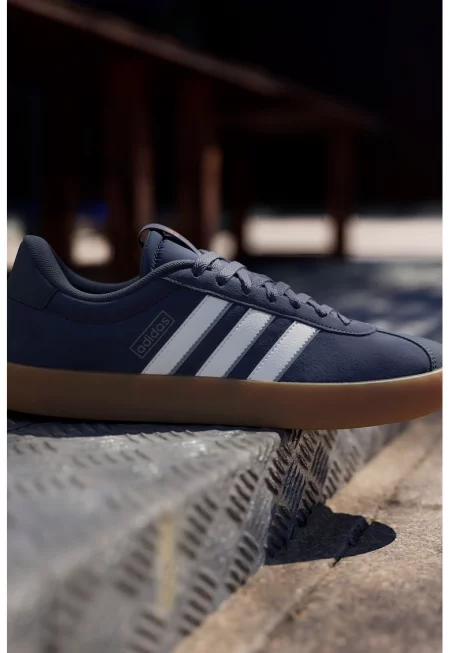 Велурени спортни обувки VL Court 3.0 - Прашно синьо/Бял/Карамел