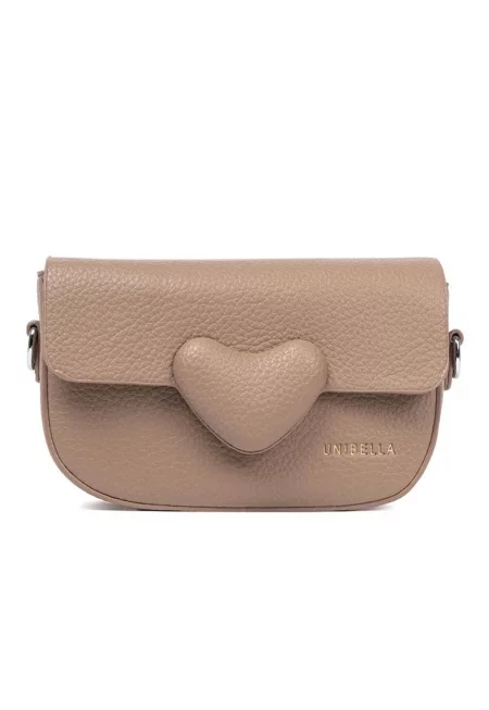 Бежова чанта със сърце