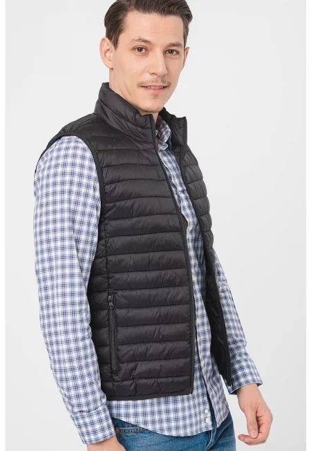 Капитониран елек с вата