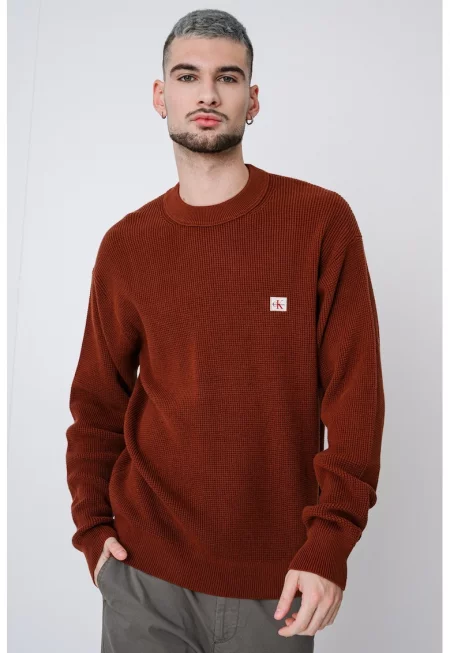 Плетен пуловер с пришито лого