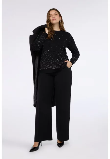 Пуловер с декоративни камъни