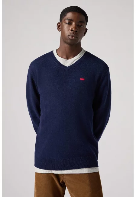 Пуловер с вълна с шпиц