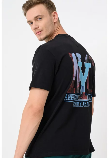 Свободна тениска с принт на гърба